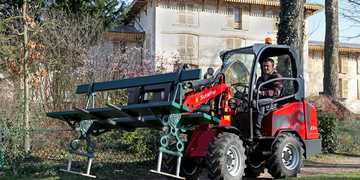 Schäffer Elektrolader sorgen für sauberere Luft in Paris